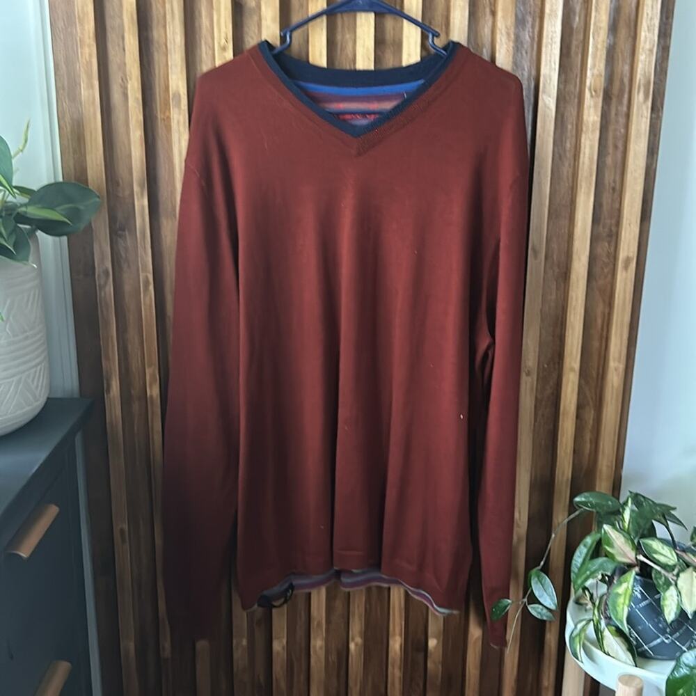 Robert Graham V neck 100% Merino Wool Luxury Pullover Sweater. Size 2XL